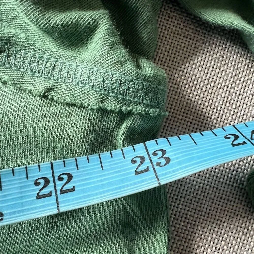 Aerie Women's Long Sleeve Graphic Tee Green Size S Standard Casual Cozy - Picture 9 of 10